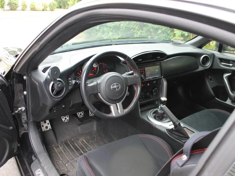 2013 Scion FR-S Base 17