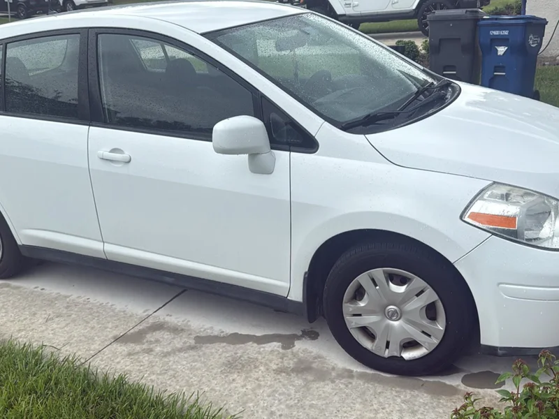 2012 Nissan Versa 4