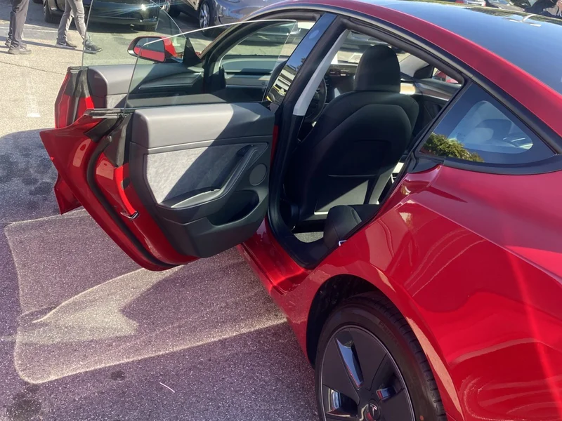 2023 Tesla Model 3 RWD 5