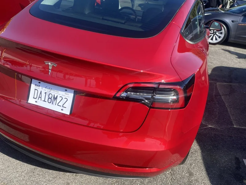 2023 Tesla Model 3 RWD 8