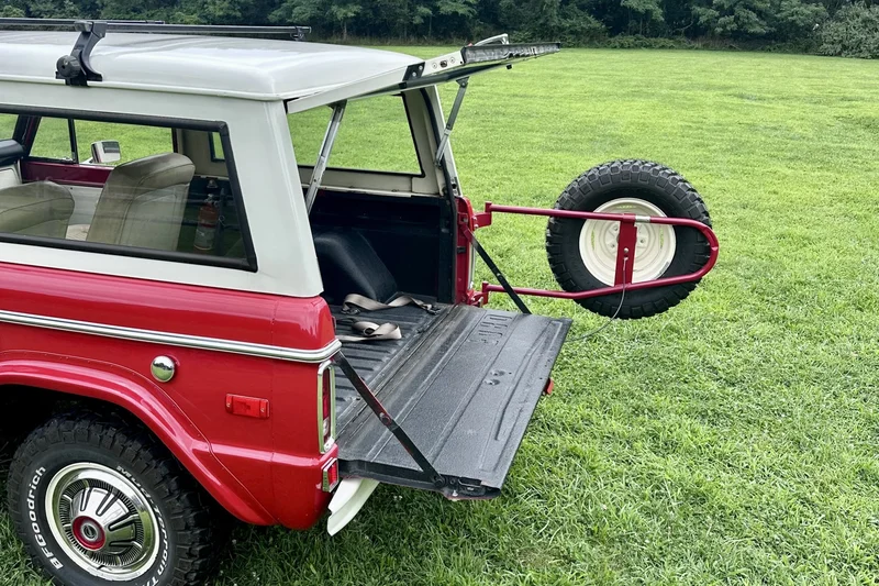1971 Ford Bronco Base 3