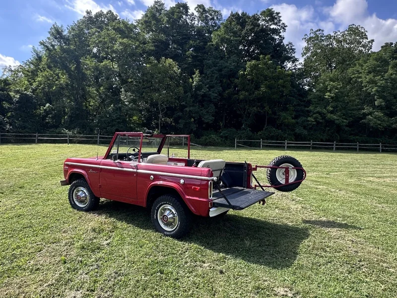1971 Ford Bronco Base 11