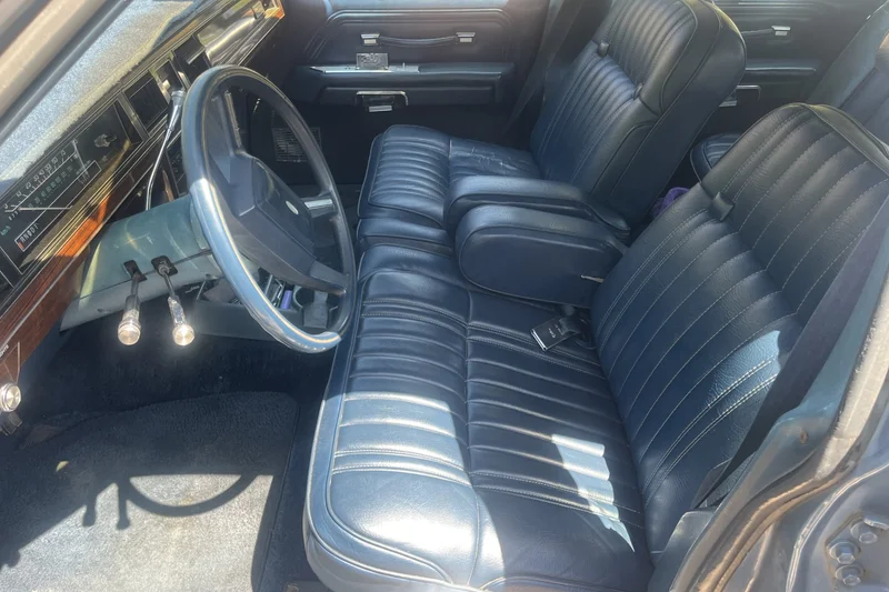1986 Ford Country Squire LTD 5