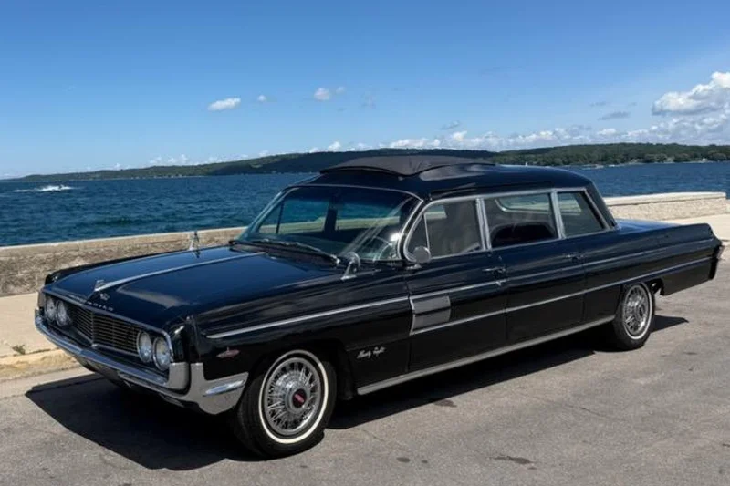 1962 Oldsmobile 98 Cotner Bevington Limousine 1