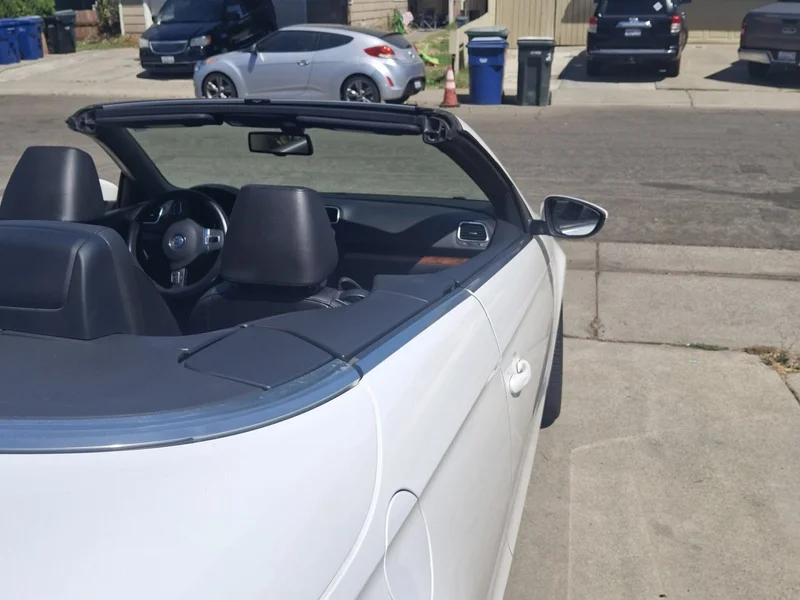 2012 Volkswagen Eos Executive 5