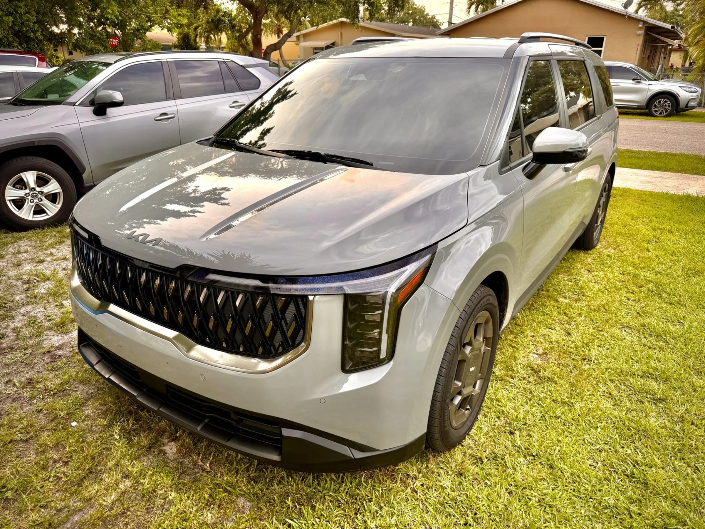 2025 Kia Carnival