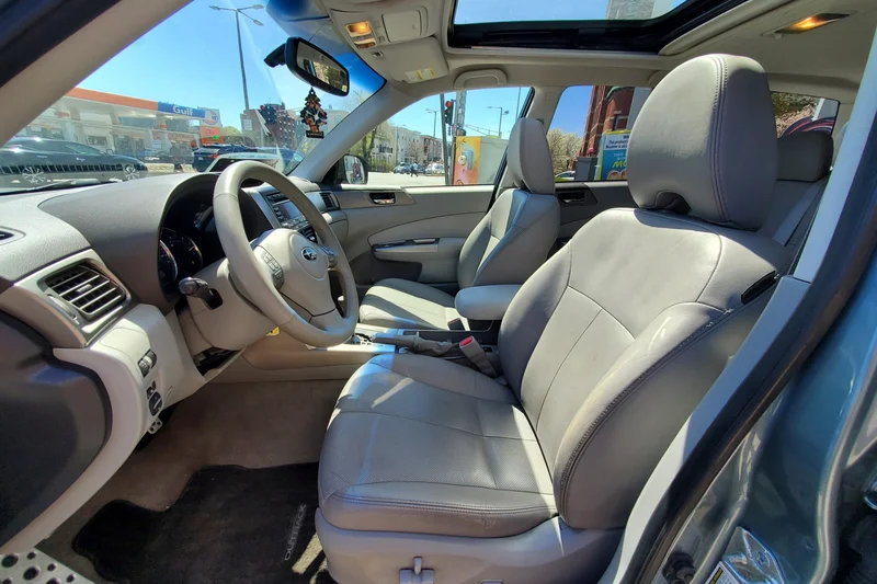 2010 Subaru Forester 2.5XT Limited 4