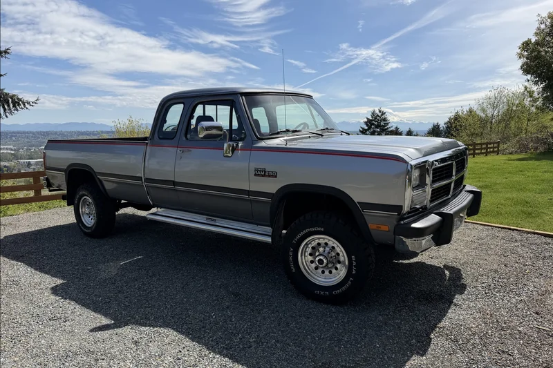 1993 Dodge Ram 2500 Extended cab 3