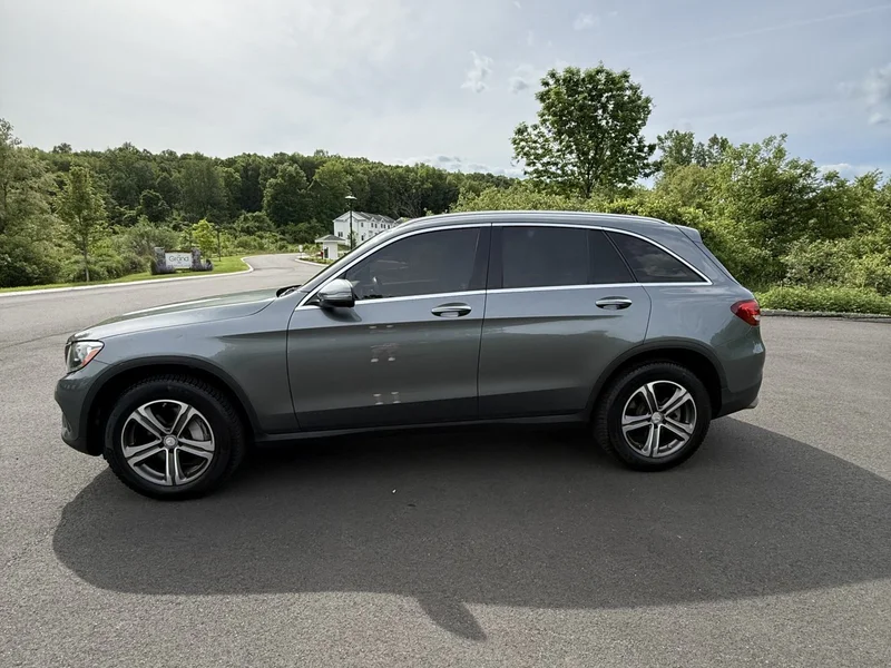 2016 Mercedes-Benz GLC300W 3