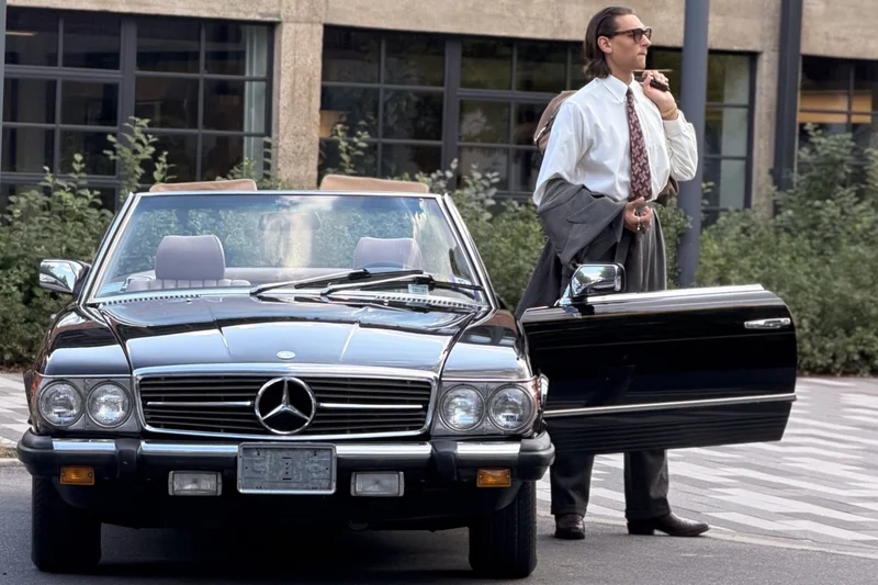 1985 Mercedes-Benz 380 SL Base 11