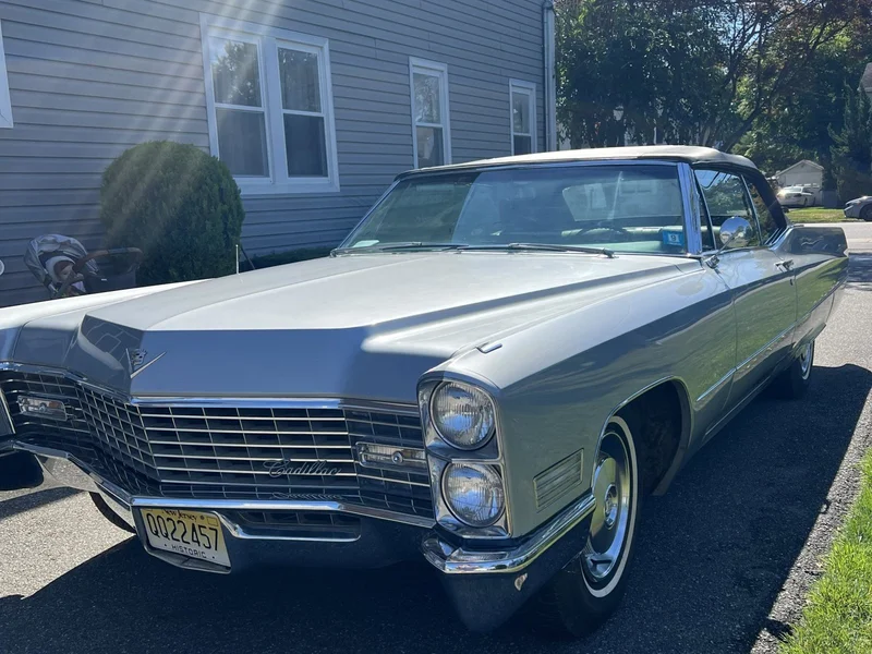 1967 Cadillac DeVille in Pompton Lakes 2