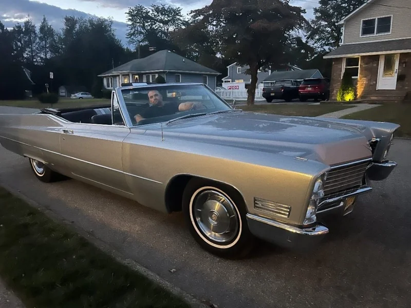 1967 Cadillac DeVille in Pompton Lakes 3