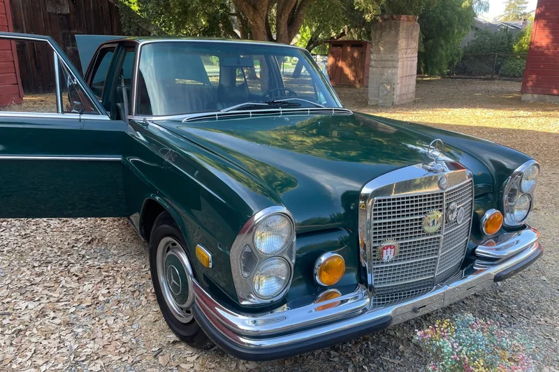 1970 Mercedes-Benz 280 SEL Base