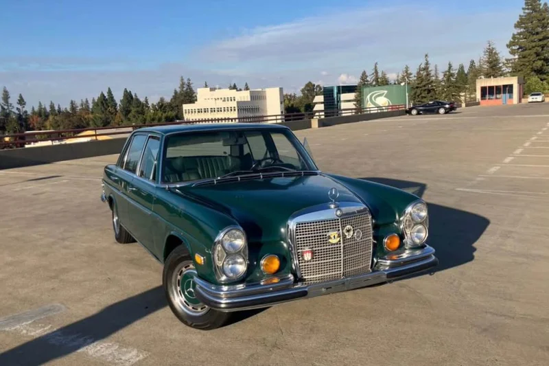 1970 Mercedes-Benz 280 SEL Base 4