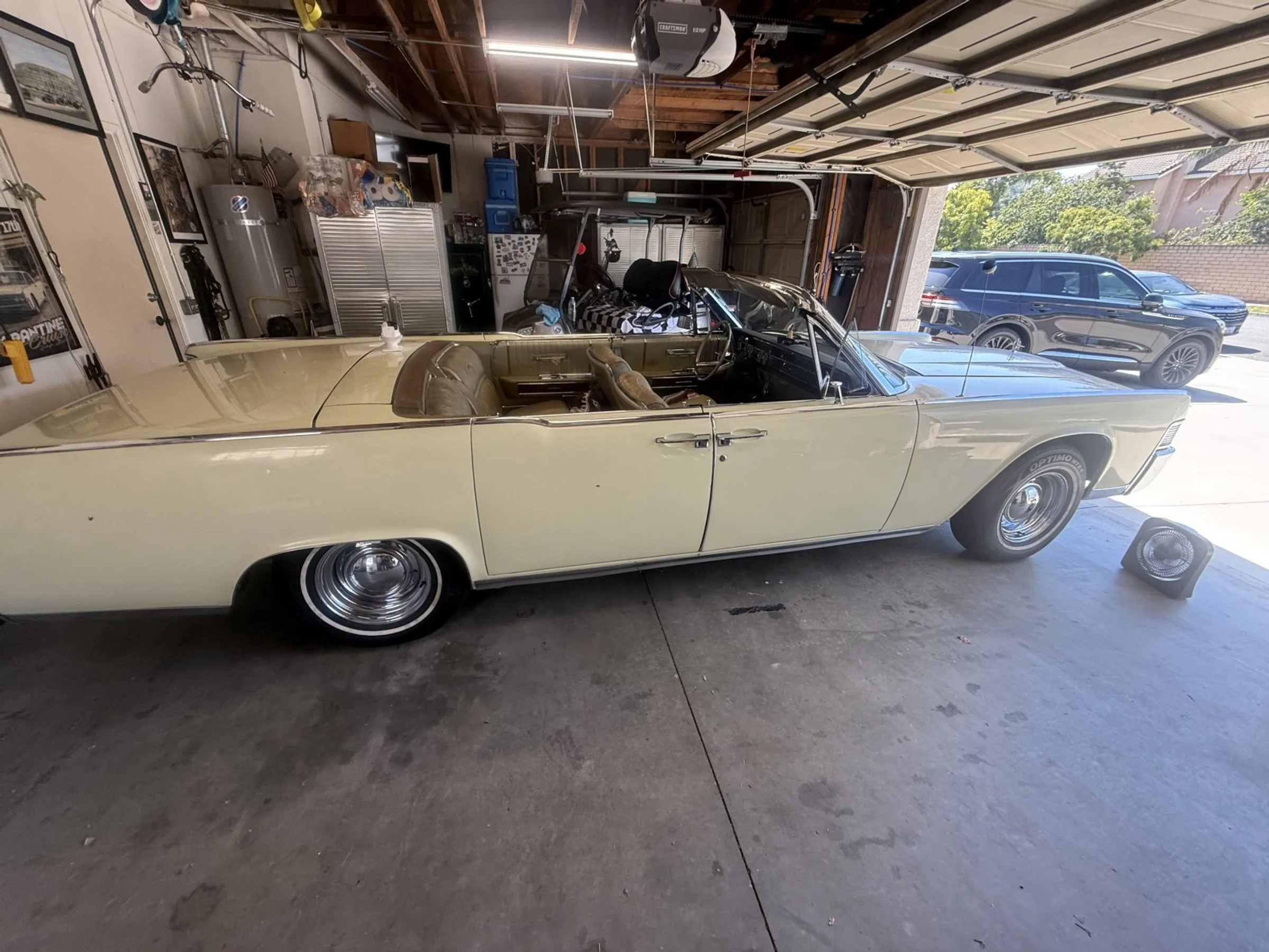1965 Lincoln Continental