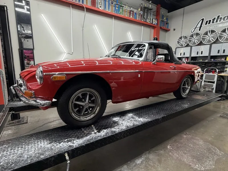 1973 MG MGB Mk III 4