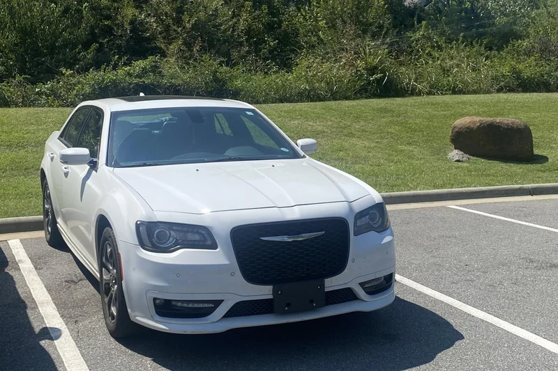 2018 Chrysler 300S S