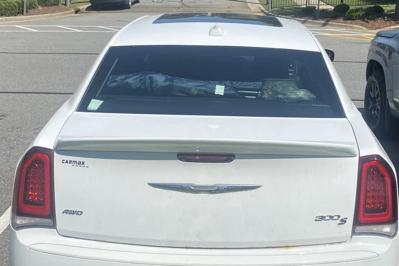 2018 Chrysler 300S S 3