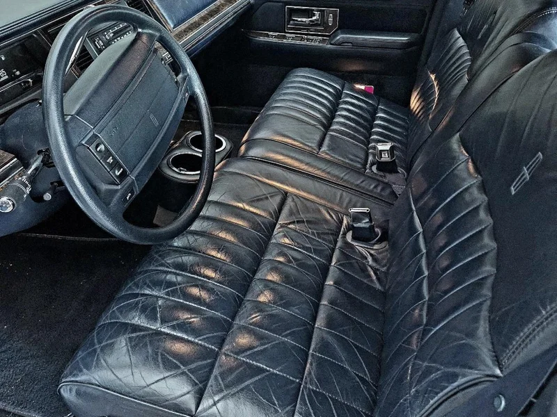 1991 Lincoln Town Car
