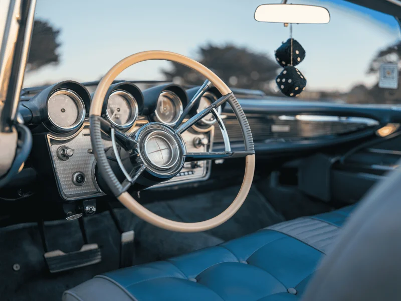 1961 Lincoln Continental Base 2