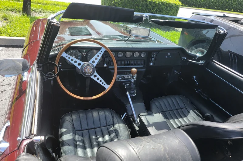 1970 Jaguar E Type 4