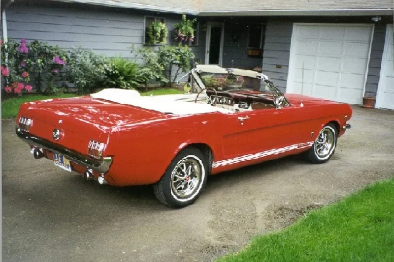 1966 Ford Mustang GT 4