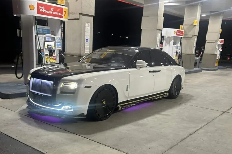 2013 Rolls-Royce Ghost EWB 4