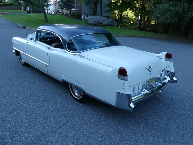 1955 Cadillac Series 62 12