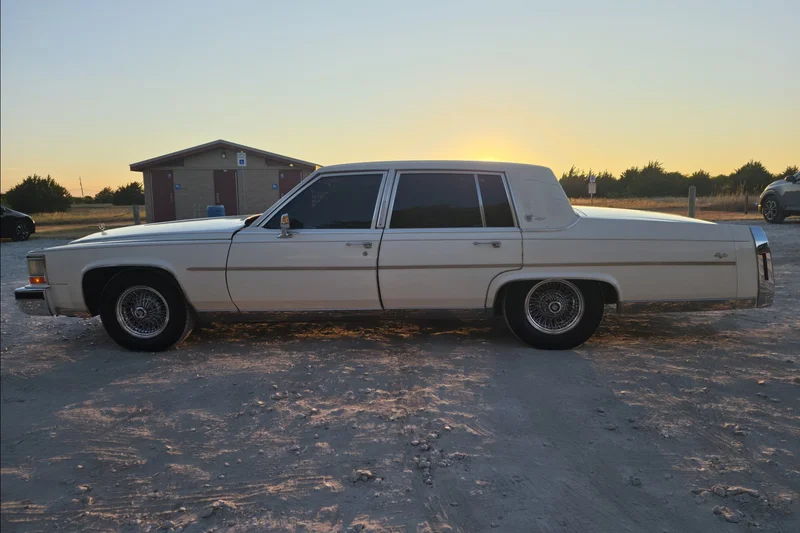 1987 Cadillac Brougham
