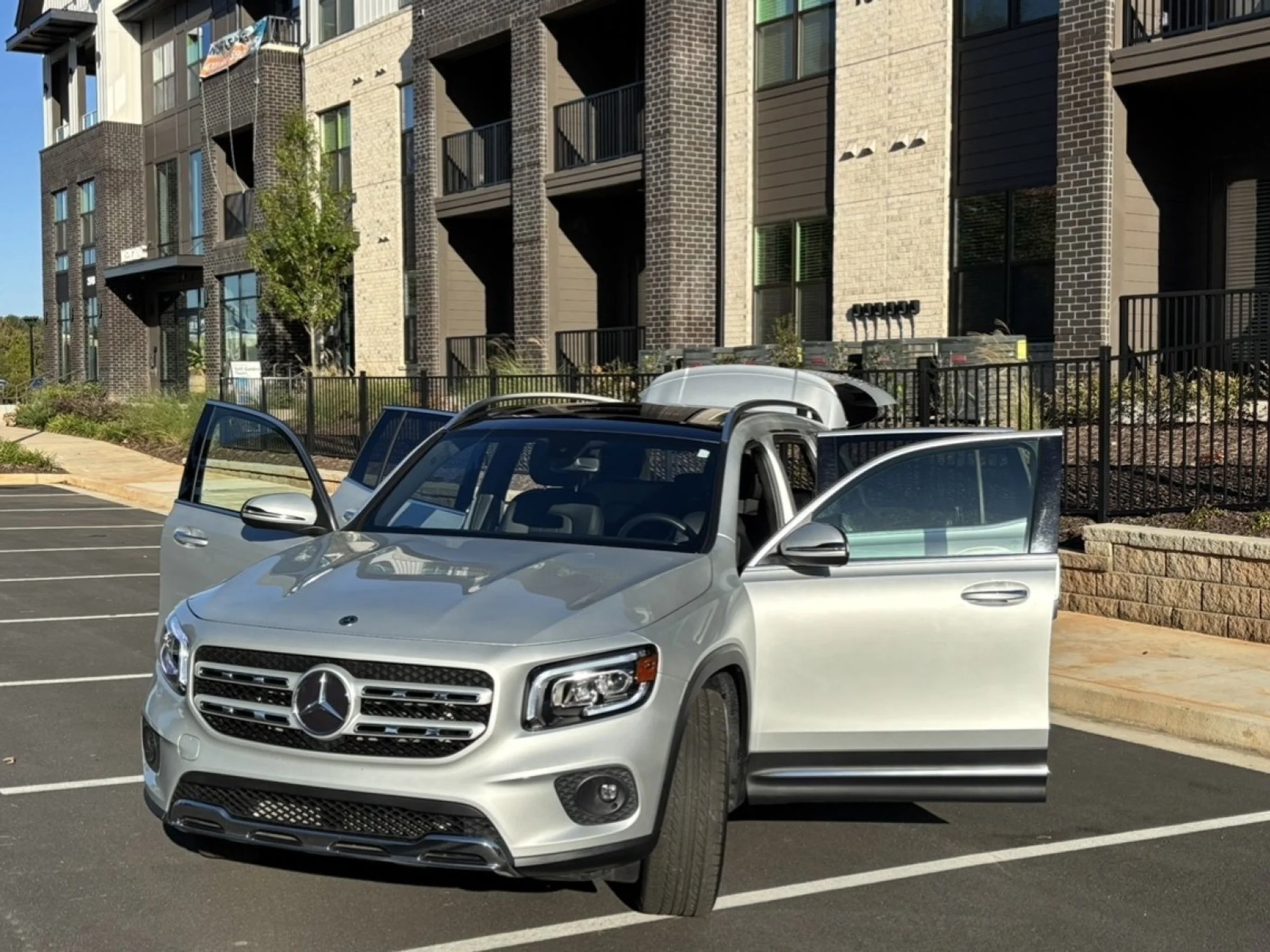 2023 Mercedes-Benz GLB 250