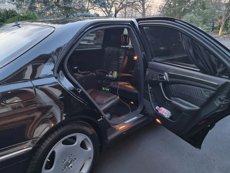 2001 Mercedes-Benz PULLMAN