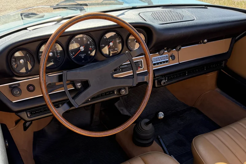 1973 Porsche 911s Targa 4