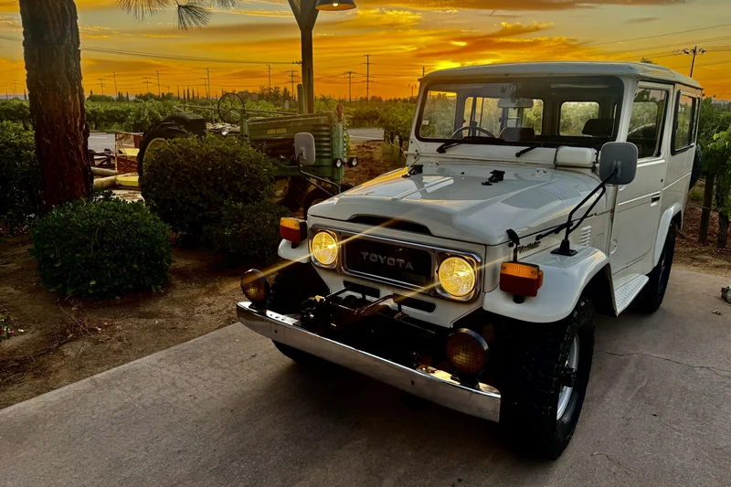 1983 Toyota Land Cruiser Base 2