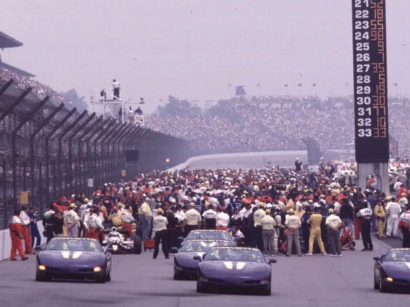 1998 Chevrolet Corvette Indy Pace Car 14