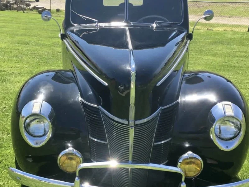 1940 Ford Deluxe