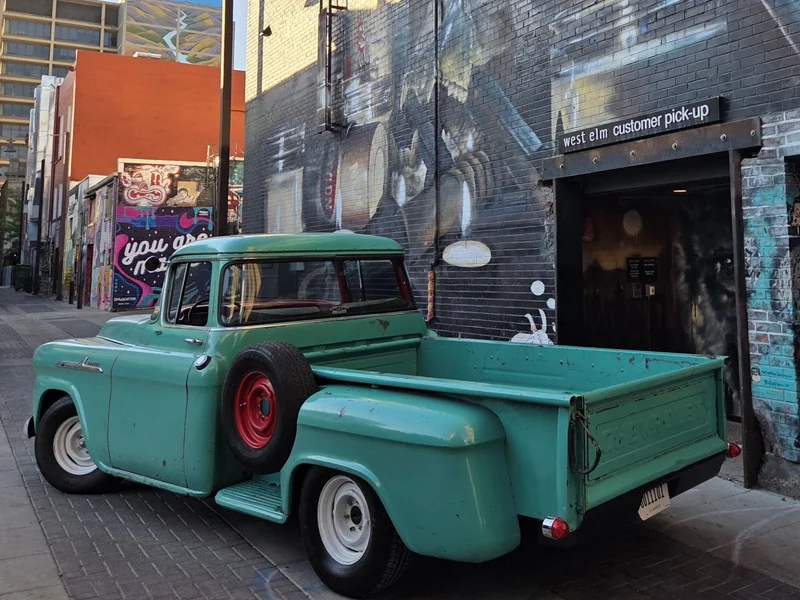 1958 Chevrolet Apache Stepside 2