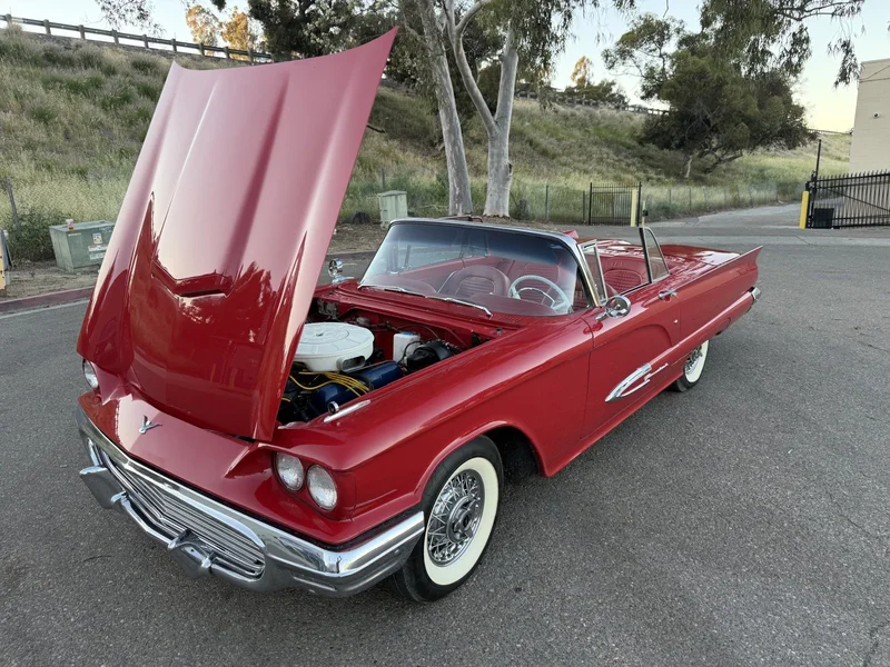 1959 Ford Thunderbird Base 6
