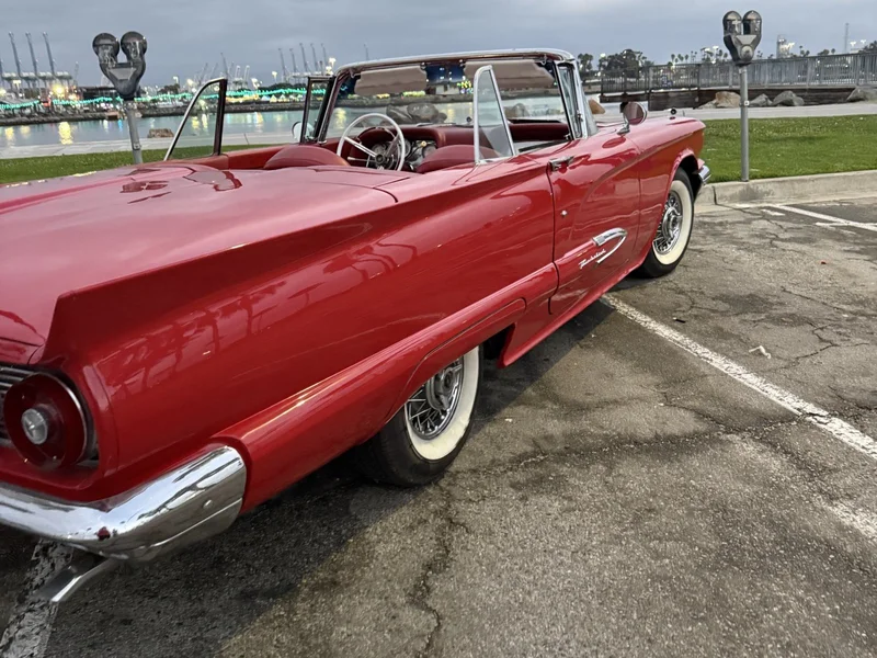1959 Ford Thunderbird Base 4