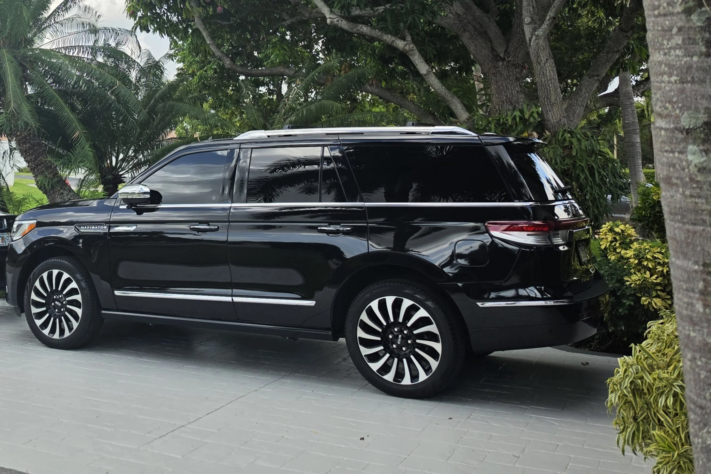 2024 Lincoln Navigator
