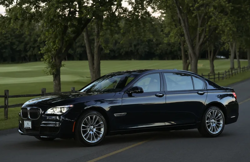 2013 BMW 740iL M Sport Individual 7