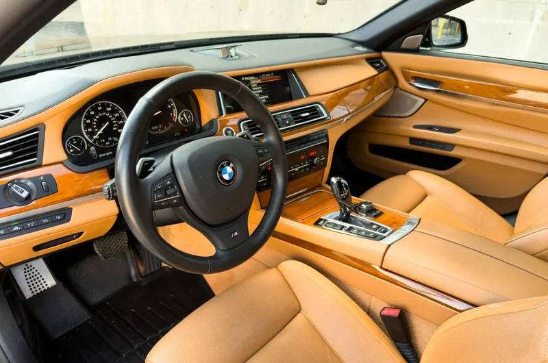 2013 BMW 740iL M Sport Individual 10