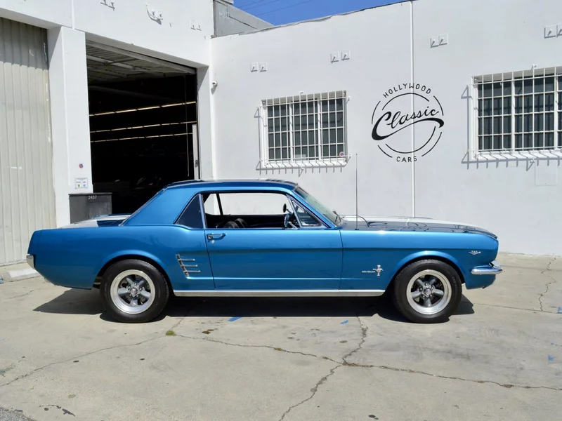 1966 Ford Mustang Base 4
