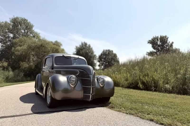 1939 Ford Deluxe
