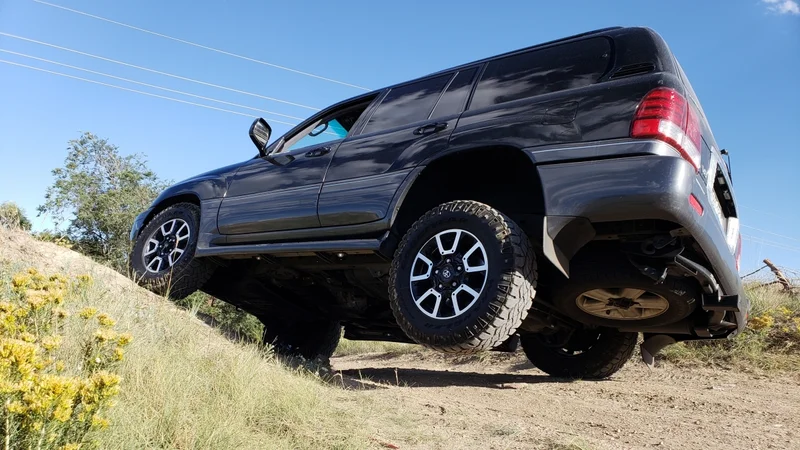 2006 Lexus LX470 2