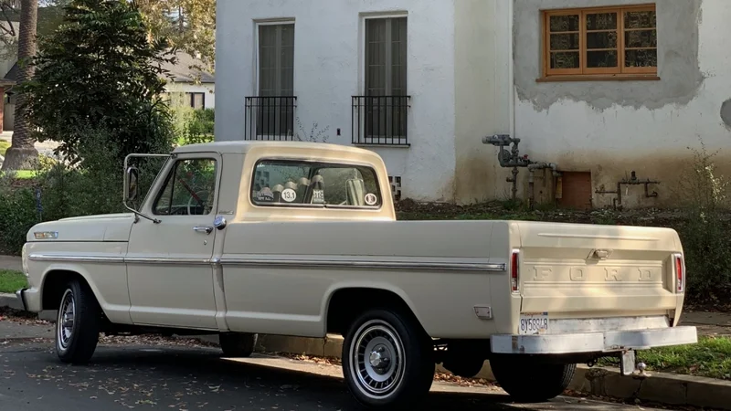 1968 Ford F-100 2