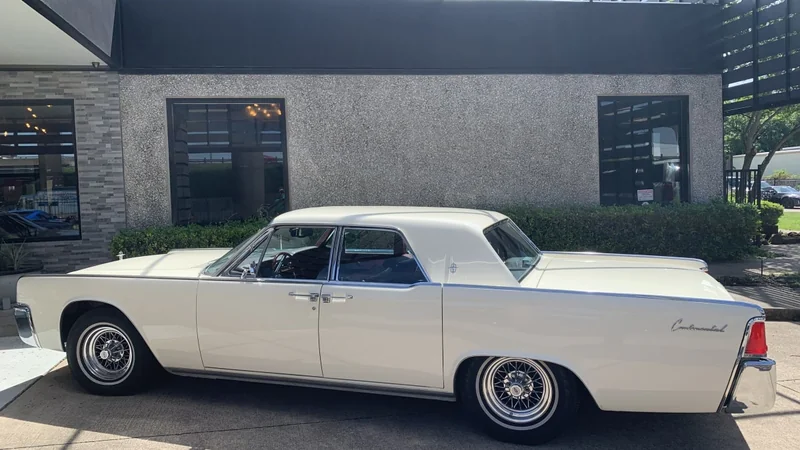 1963 Lincoln Continental