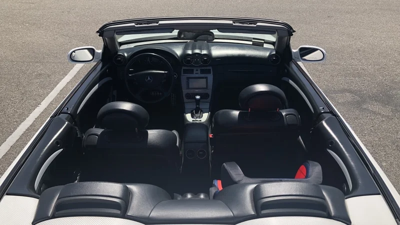2005 Mercedes-Benz CLK320 9