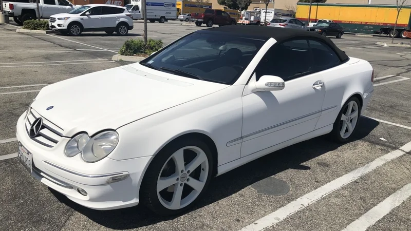 2005 Mercedes-Benz CLK320 12