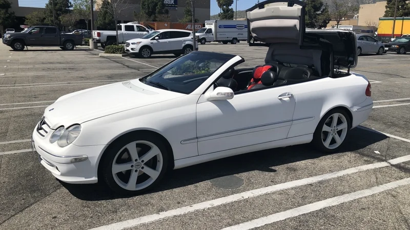 2005 Mercedes-Benz CLK320 13
