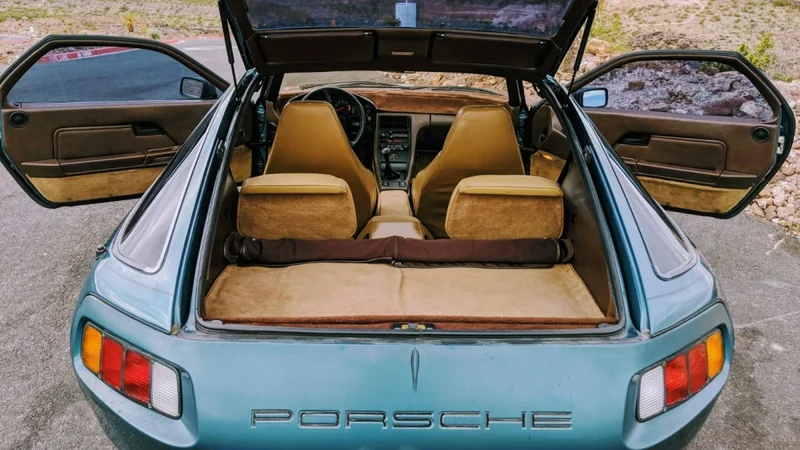 1980 Porsche 928 3